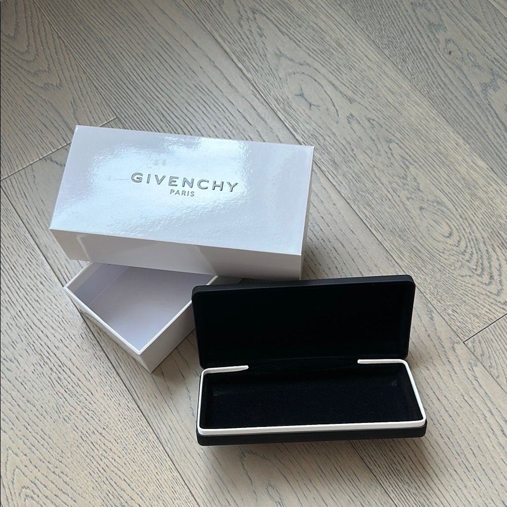 Givenchy White and Black Box